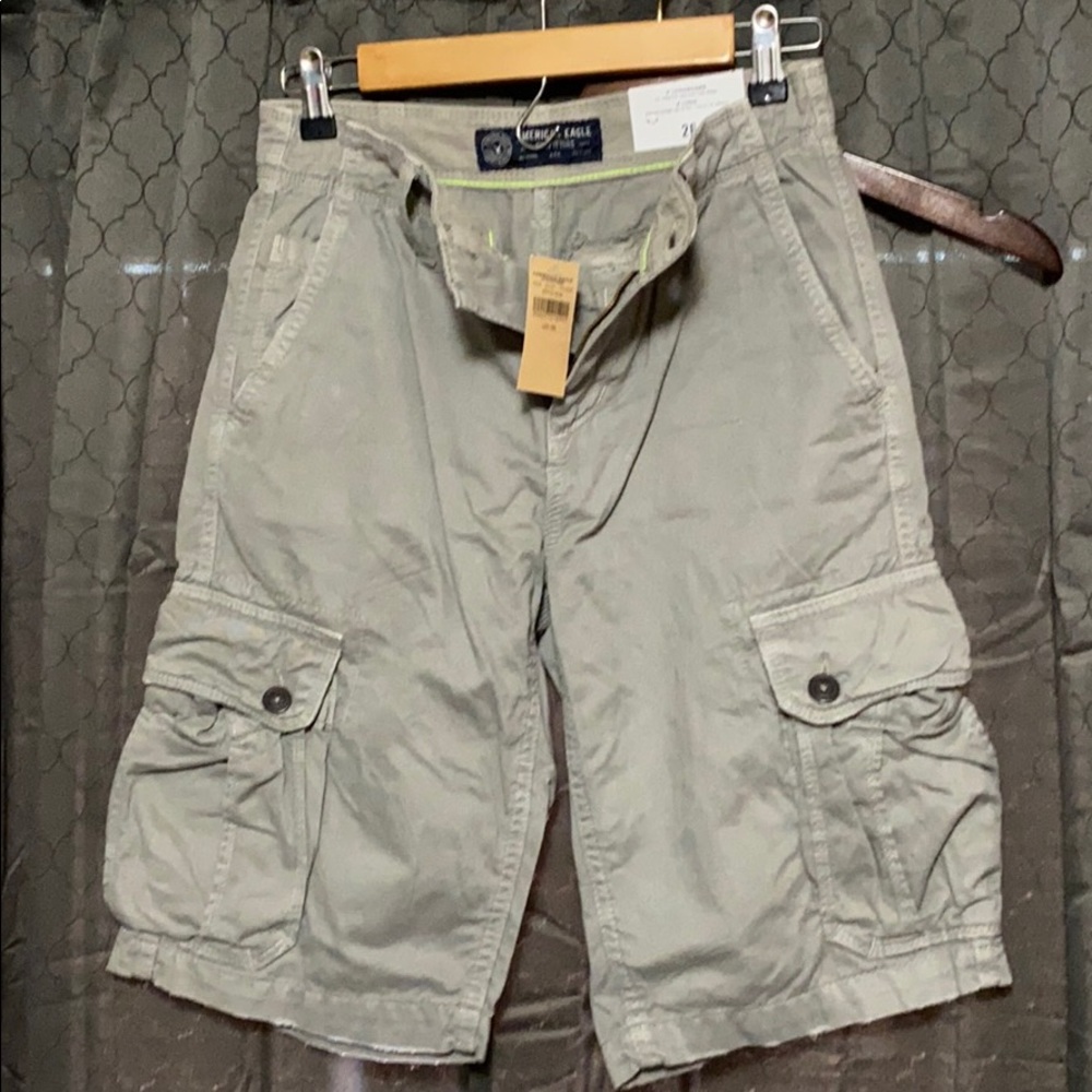 NWT Men’s AE Longboard shorts Sz 26